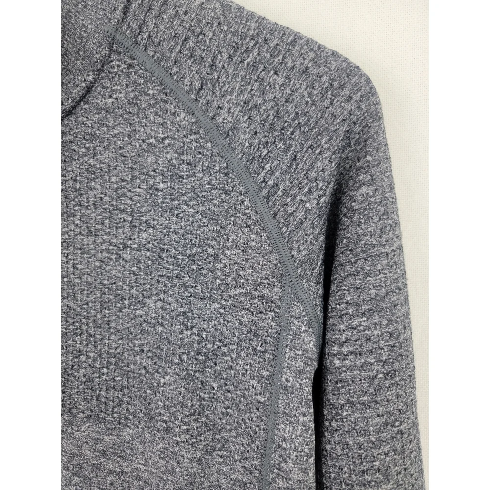 Lululemon m Engineered warmth jacket. - Picture 4 of 10